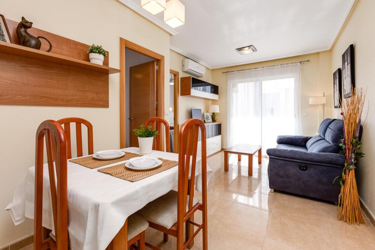 Sunny Casita, Torrevieja, Modern 2 Bed Top Floor Apartment Екстер'єр фото